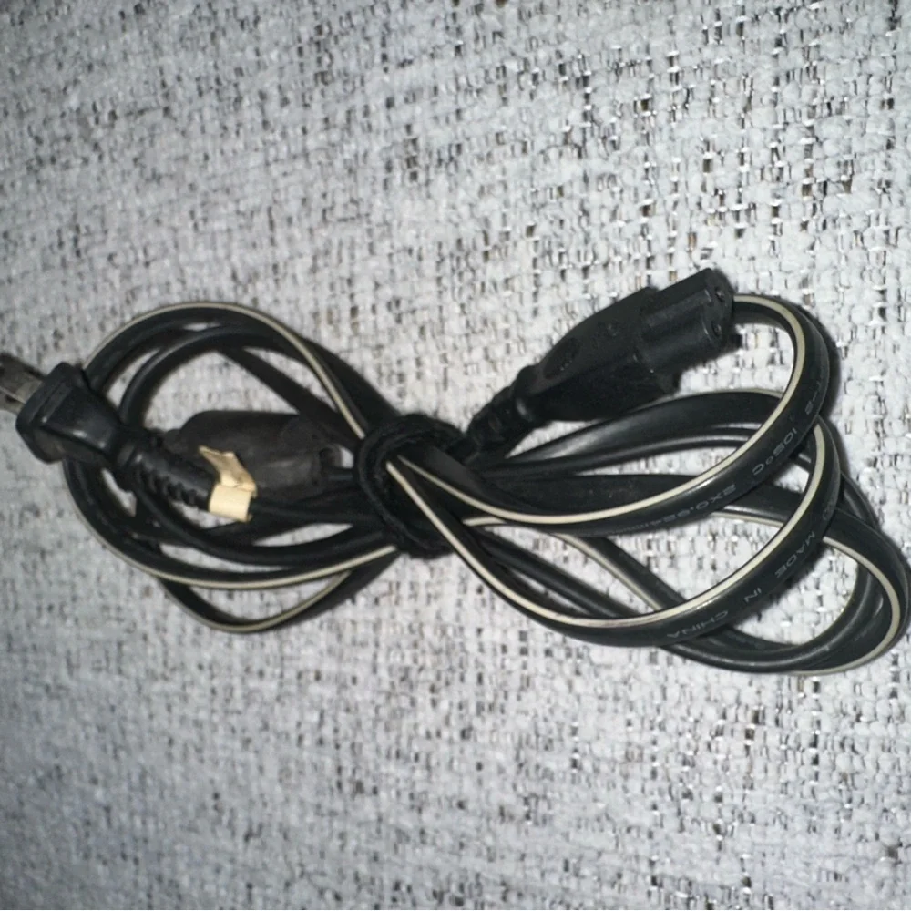 Black Power Cable